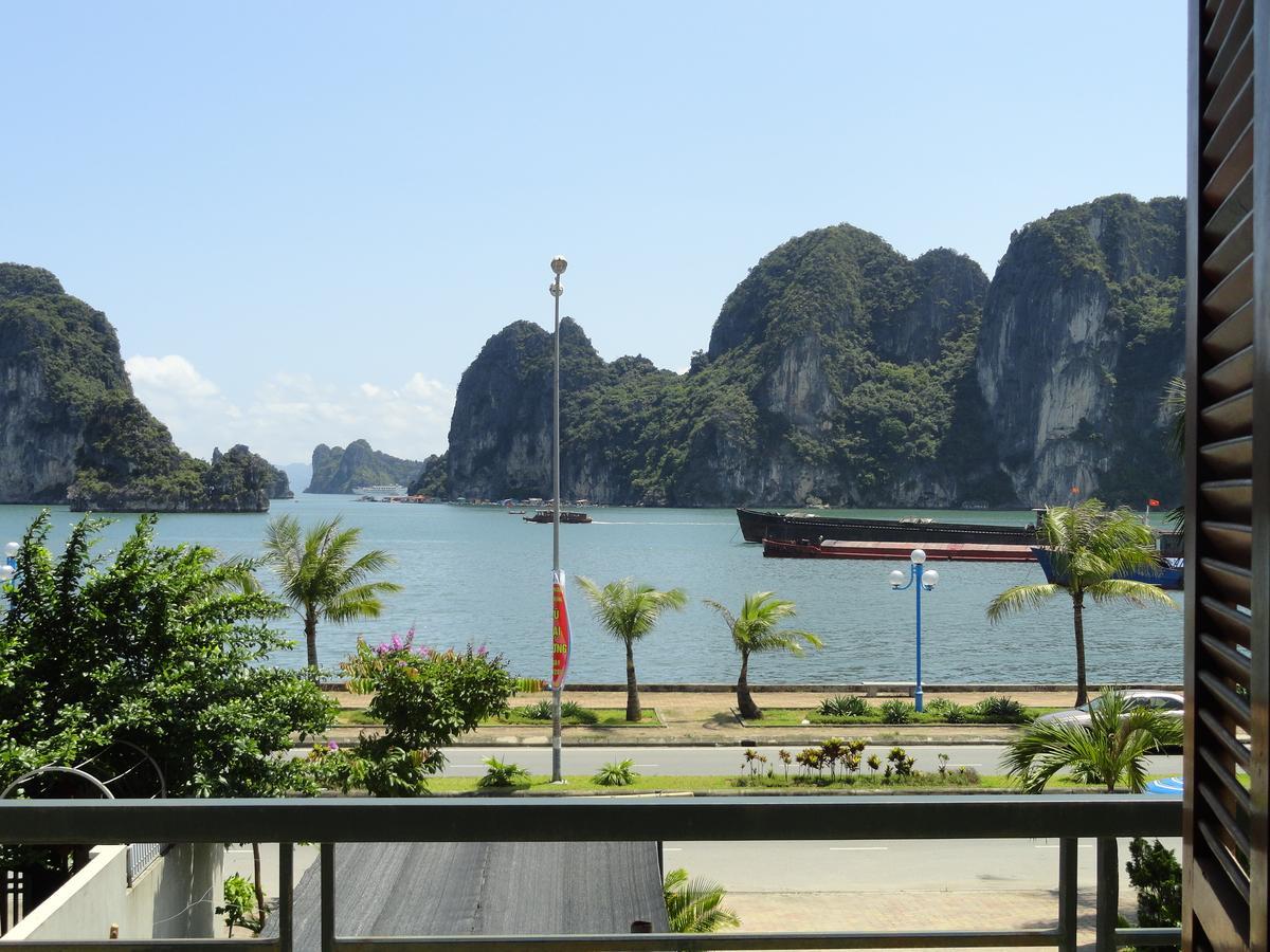 Ha Long Lily Homestay Extérieur photo